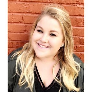 Meet your Posher, Makenzie